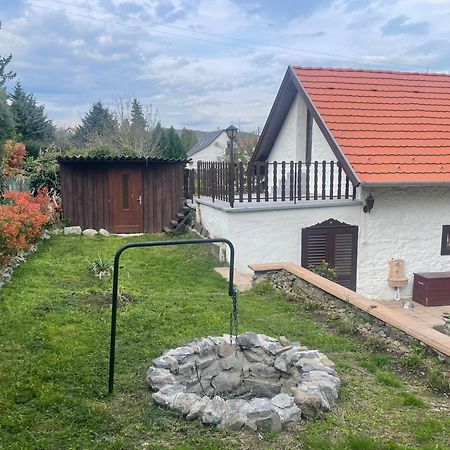 Badacsonyi Preshaz Villa Badacsonytomaj Eksteriør billede